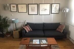 Stylish and Spacious Apartment With Terrace