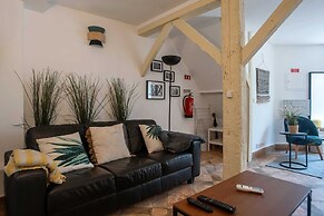 Original Photographers Studio Apartment in Alcântara