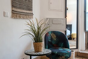 Original Photographers Studio Apartment in Alcântara