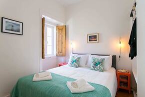 Park View 1 Bedroom Apartment in Alcântara
