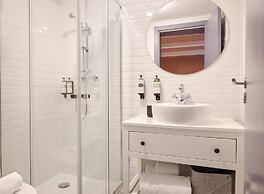 Oporto Collection Rosario- Luxury Suites