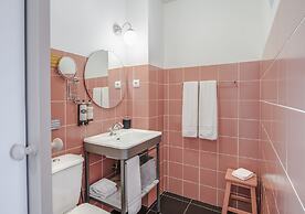 Oporto Collection Rosario- Luxury Suites