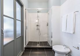 Oporto Collection Rosario- Luxury Suites