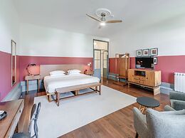 Oporto Collection Rosario- Luxury Suites