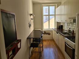 S12 2nd Floor Room in Elegant Apartment