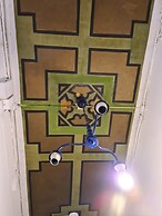 S12 2nd Floor Room in Elegant Apartment