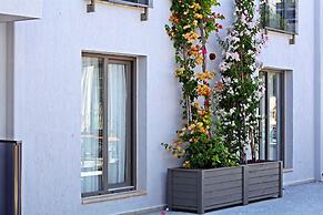 Queen Residence & Apart Hotel