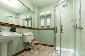 Black Sheep Hotels Cabins