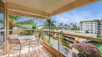 Castle at Maui Banyan