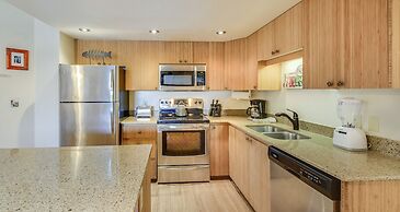 Castle at Maui Banyan