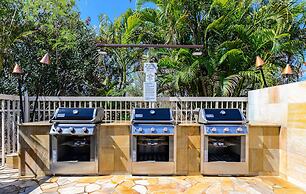 Castle at Maui Banyan