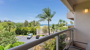 Castle at Maui Banyan