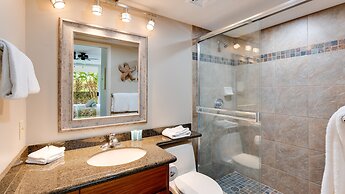 Castle at Maui Banyan