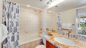 Castle at Maui Banyan