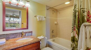 Castle at Maui Banyan