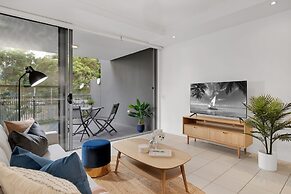 Urban Edge Apartments by Urban Rest