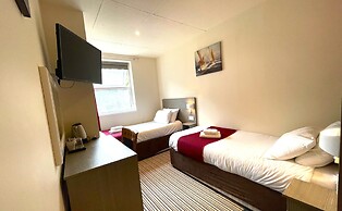 The Piccadilly Hotel