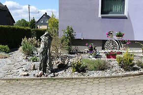 Haus Lila Welle