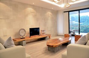 Kamala Villa 10 bedrooms with a private swimming pool