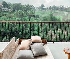 Kamala Villa 10 bedrooms with a private swimming pool