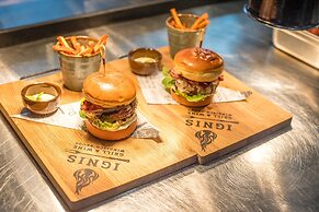 Centurion Swiss Quality Towerhotel