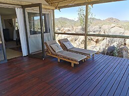 Ohorongo Tented Camp