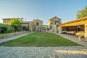 Le Querce Farmhouse