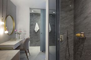 Mirabile Luxury Suites