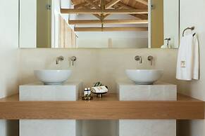 Mirabile Luxury Suites