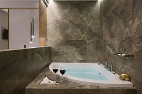 Mirabile Luxury Suites