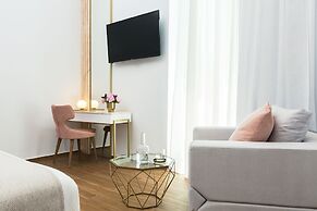 Mirabile Luxury Suites