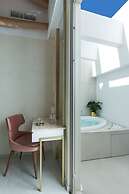 Mirabile Luxury Suites