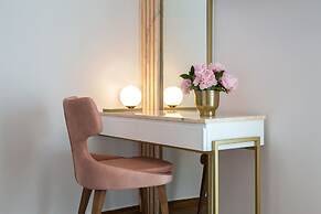 Mirabile Luxury Suites