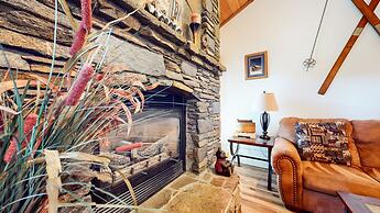 Val DIsere 17 Light and Bright, Across The Street From The Village, Pr