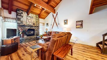 Val DIsere 17 Light and Bright, Across The Street From The Village, Pr