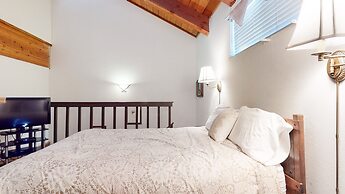 Val DIsere 17 Light and Bright, Across The Street From The Village, Pr