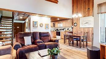 Val DIsere 17 Light and Bright, Across The Street From The Village, Pr