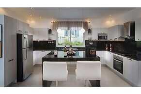 Catch Me Safely By The Sea