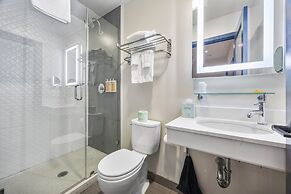 Hotel EPIK