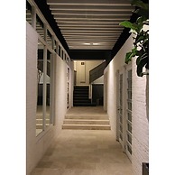 Master Loft in Historic Downtown