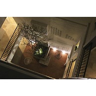 Master Loft in Historic Downtown