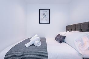 Hilltop Serviced Apartments - Piccadilly