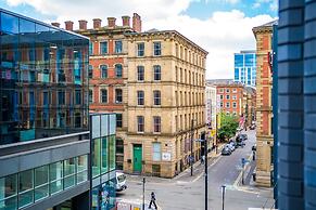 Hilltop Serviced Apartments - Piccadilly