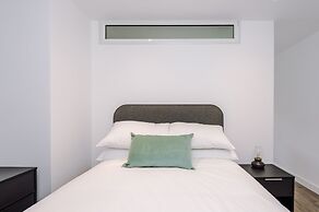 Hilltop Serviced Apartments - Piccadilly