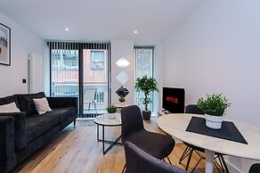 Hilltop Serviced Apartments - Piccadilly