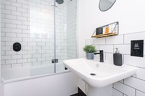 Hilltop Serviced Apartments - Piccadilly