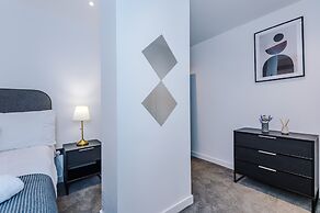Hilltop Serviced Apartments - Piccadilly