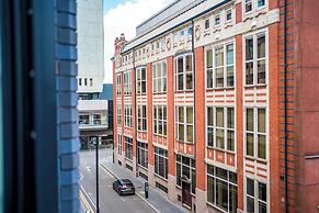 Hilltop Serviced Apartments - Piccadilly