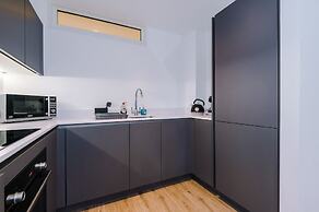 Hilltop Serviced Apartments - Piccadilly