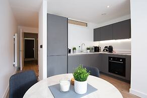 Hilltop Serviced Apartments - Piccadilly